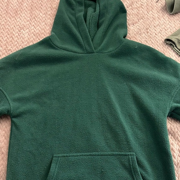 FLEECE SWEATER- GIRLS L - Picture 1 of 3